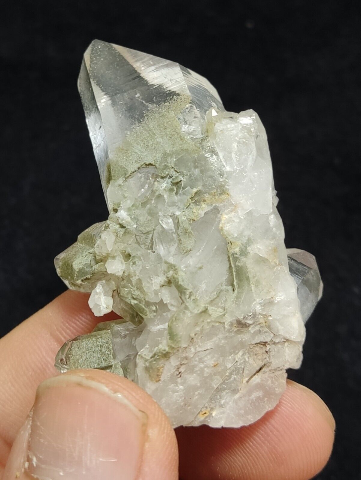 A very Aesthetic Natural beautifully terminated Chlorite Quartz cluster 37 grams