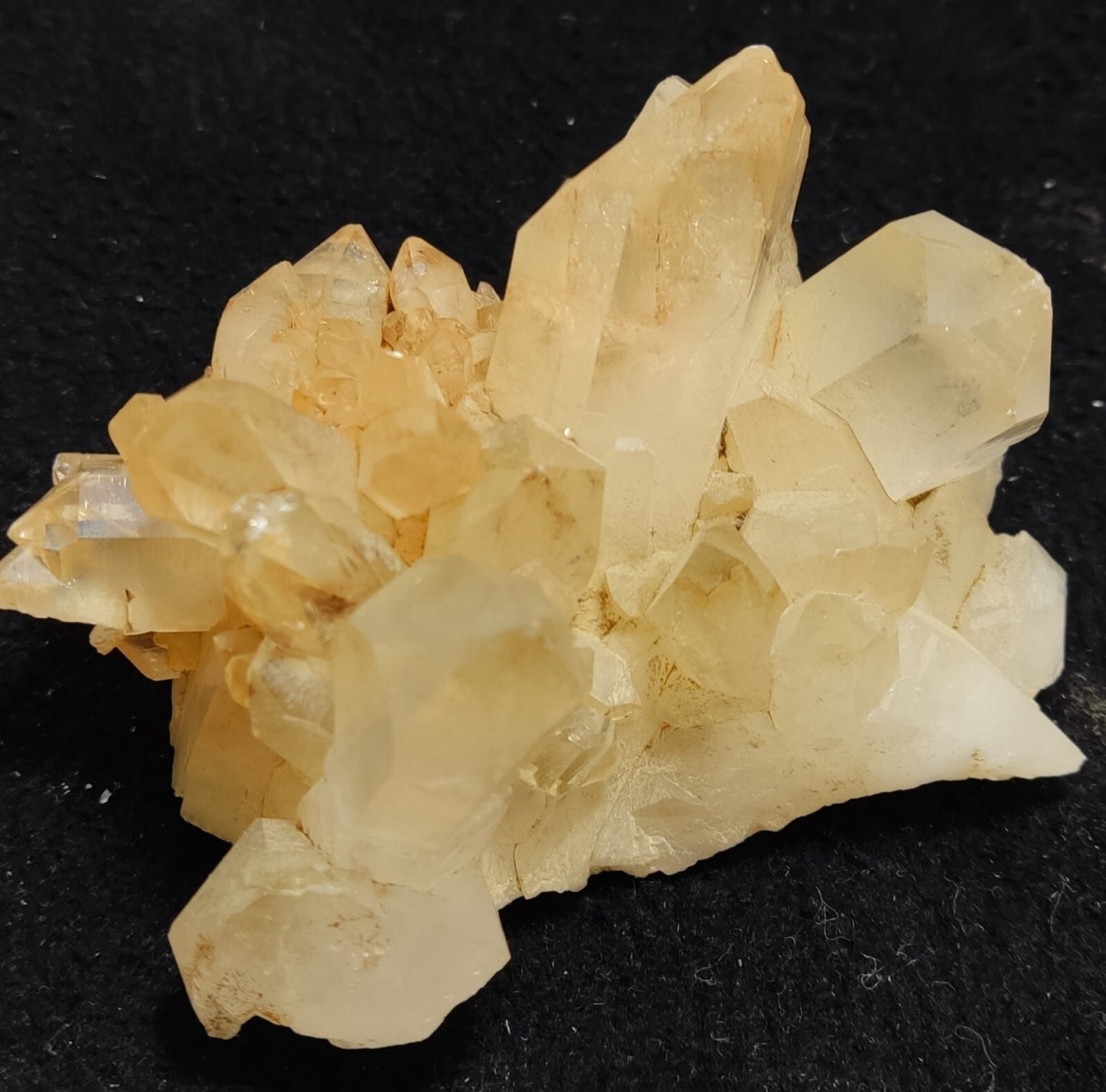 An Aesthetic terminated specimen of Quartz cluster 201 grams