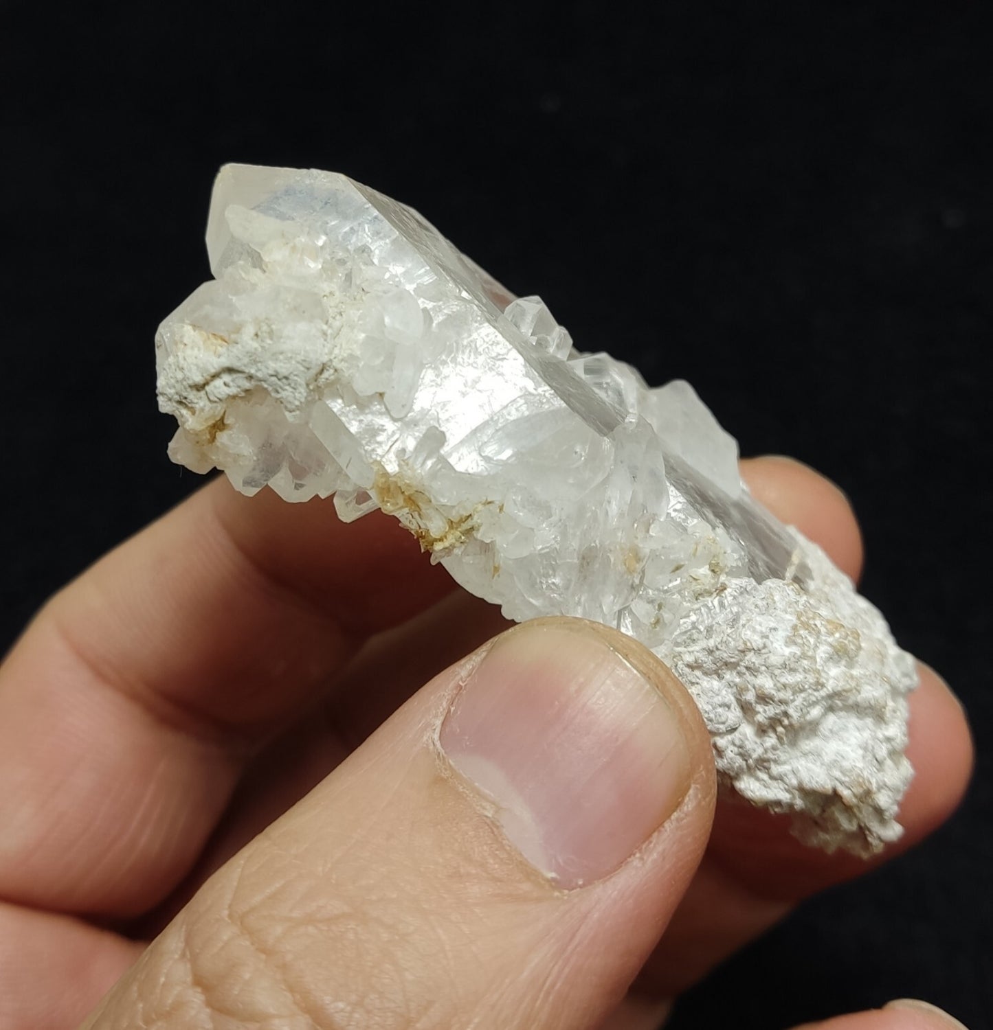 An Aesthetic terminated faden Quartz crystal specimen 53 grams