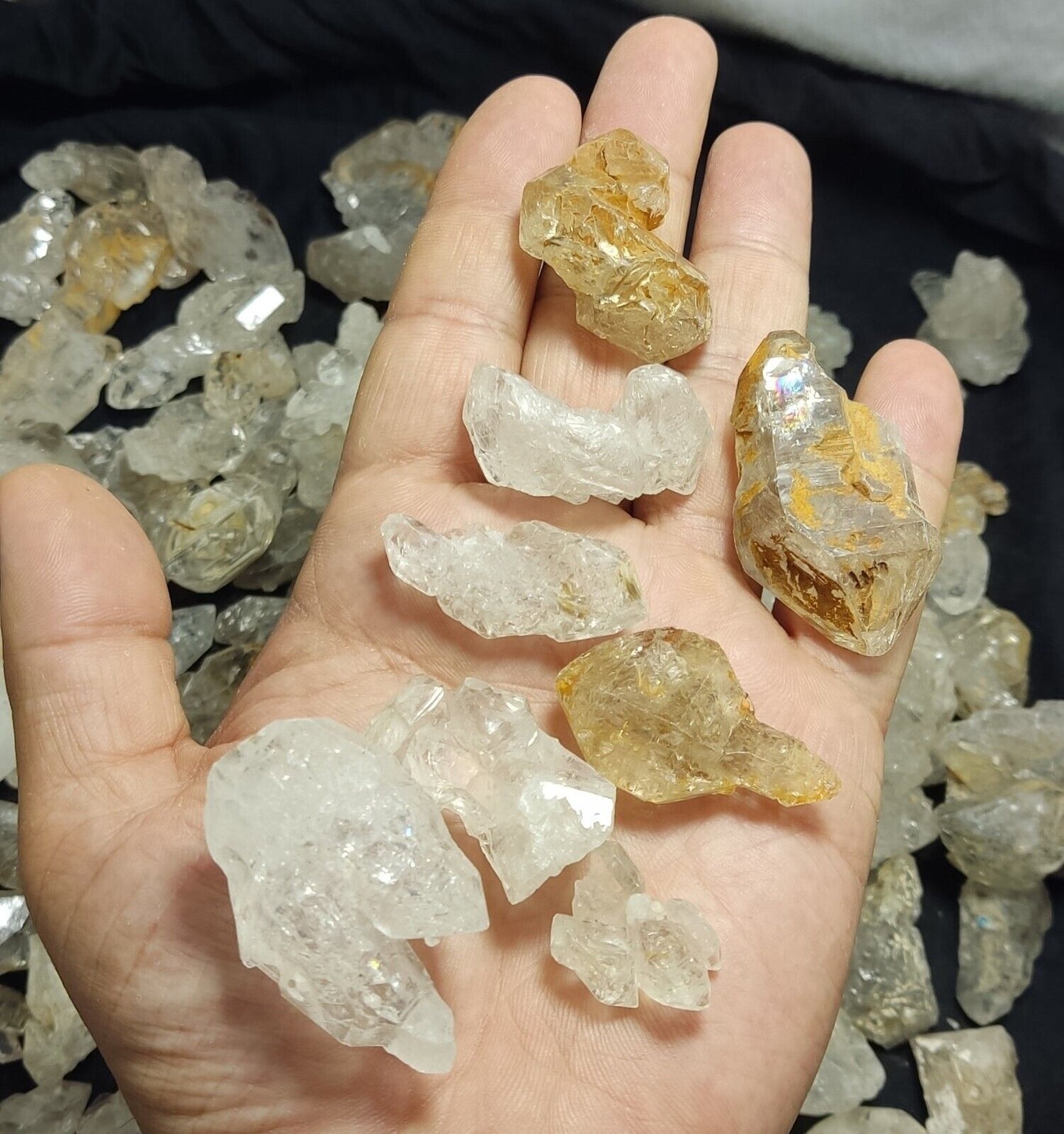 2 kilograms terminated Fenster quartz crystals collection