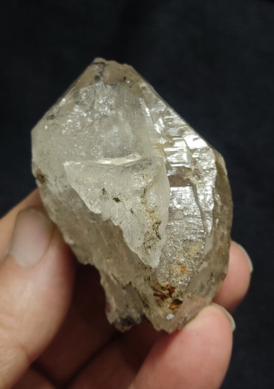 Natural Double terminated Quartz with Rutiles Saginite 99 grams