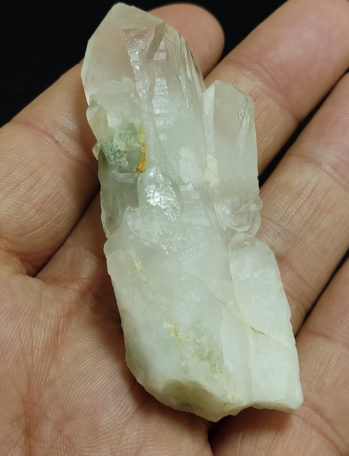 Chlorite quartz terminated crystal specimen 48 grams