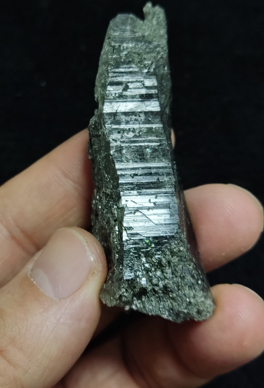 An Aesthetic Natural terminated Chlorite Quartz crystal specimen 39 grams