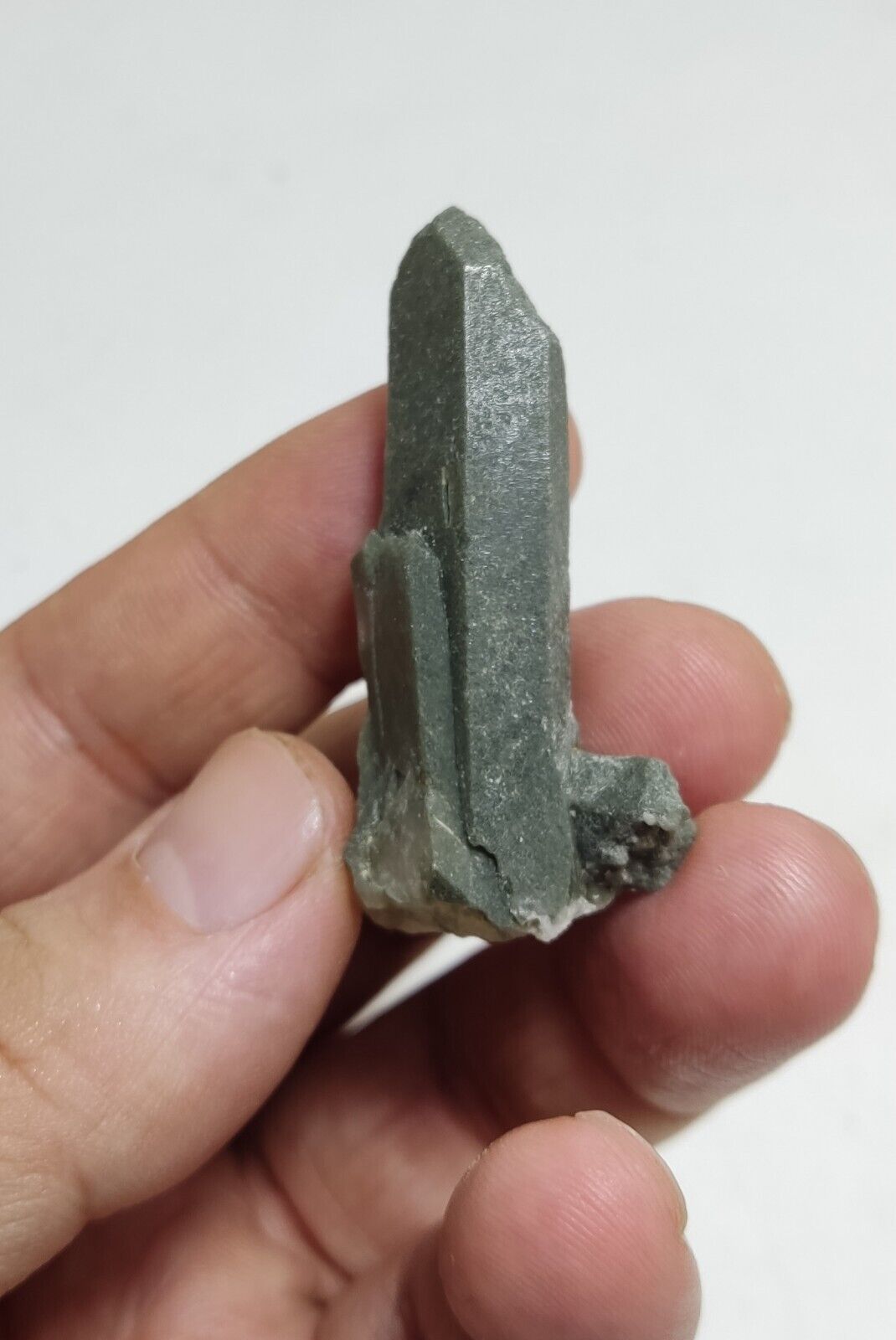 An Aesthetic Natural beautifully terminated Chlorite Quartz crystal 17 grams