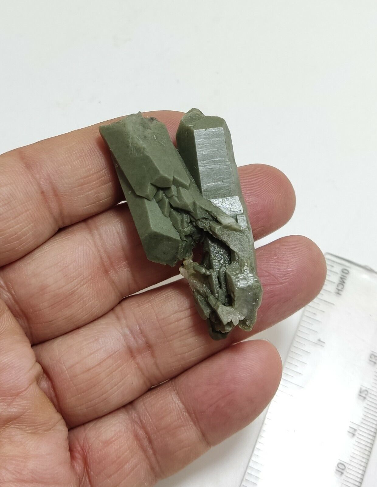 A very Aesthetic Natural beautifully terminated Chlorite Quartz crystal 20 grams