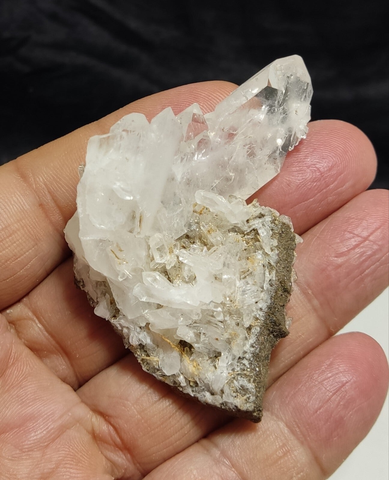 An Aesthetic terminated faden Quartz specimen In Matrix 38 grams
