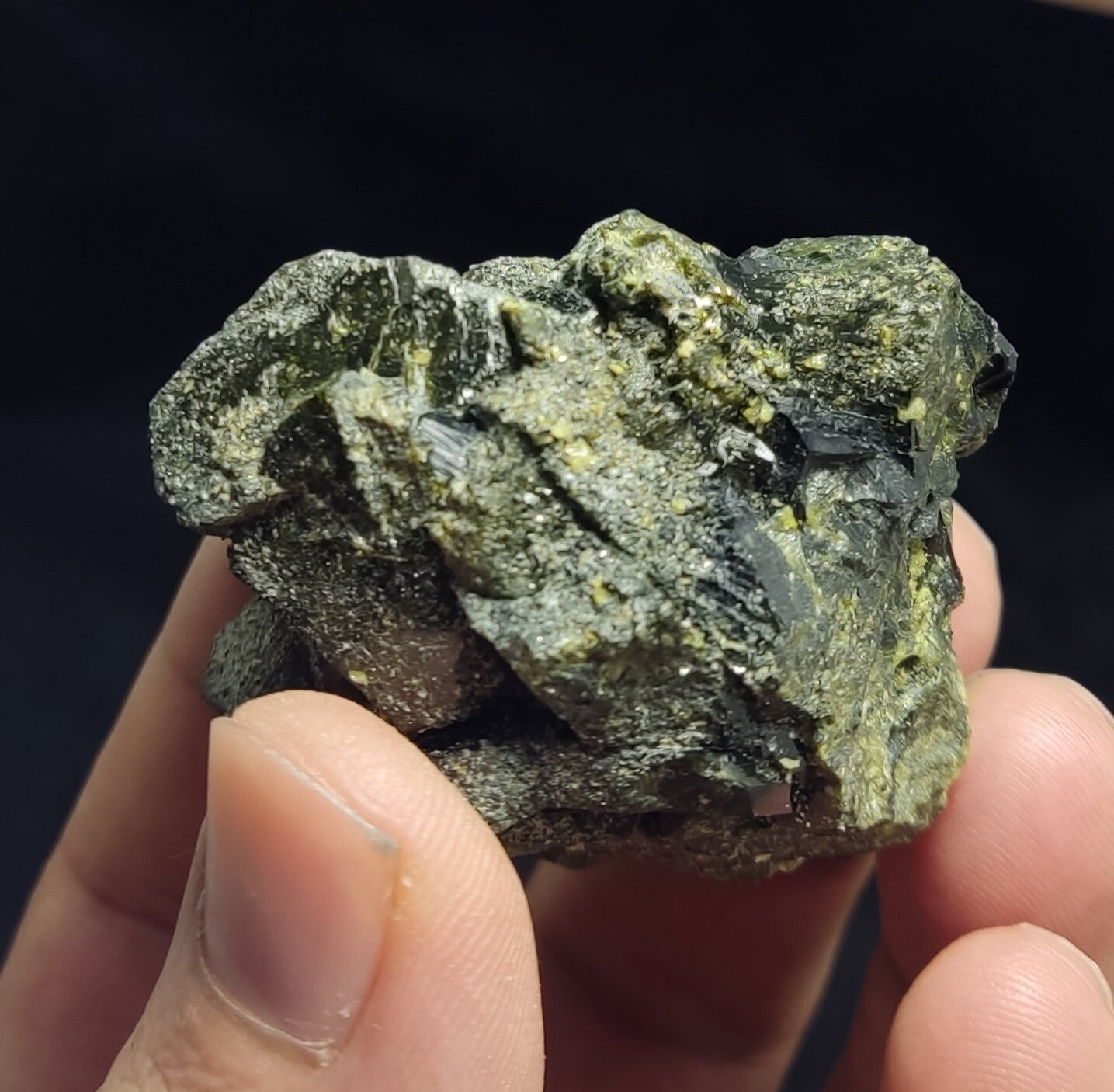 An Aesthetic Natural terminated epidote crystal specimen 109 grams