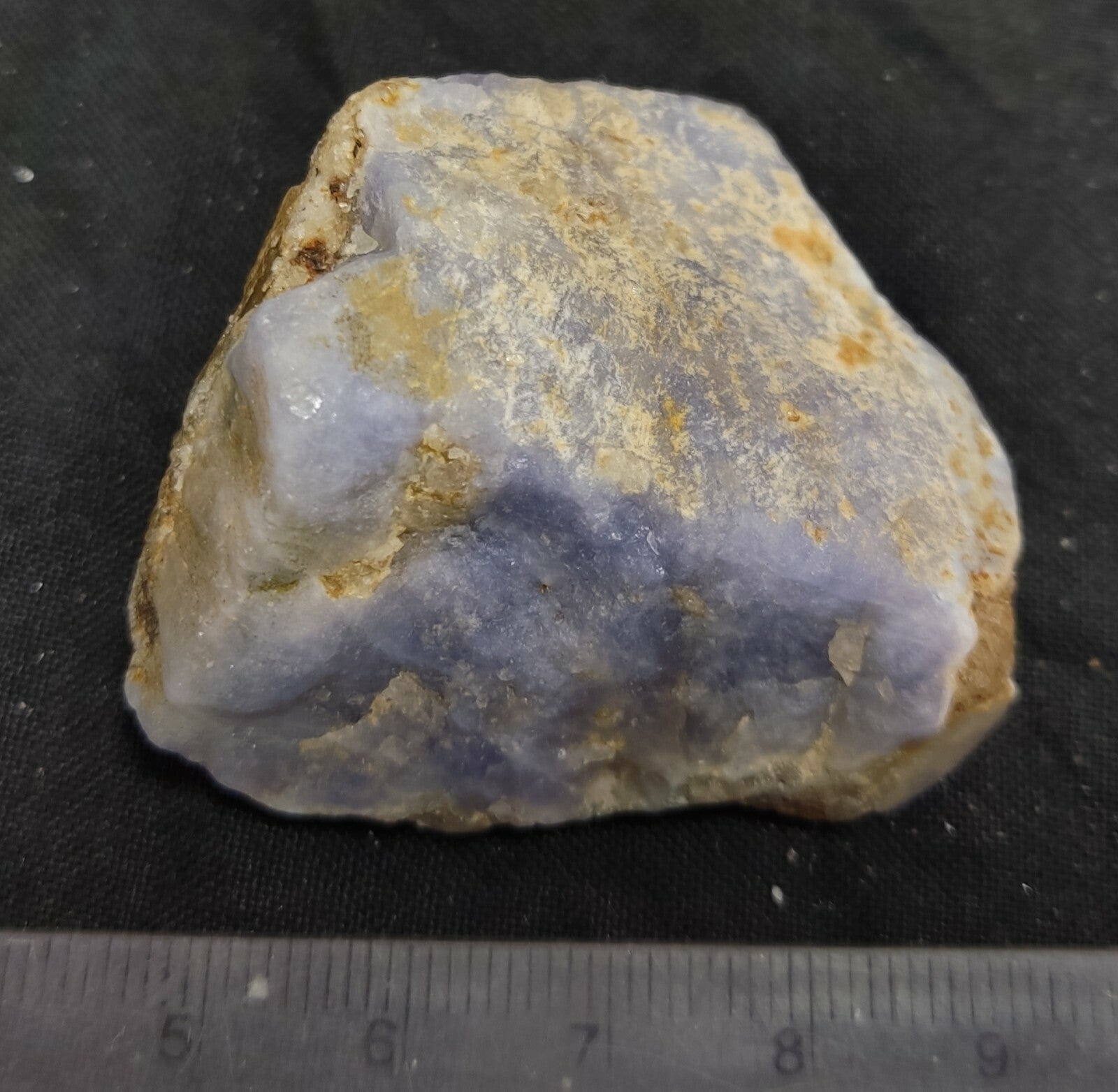 An amazing specimen of rough hackmanite chunk Tenebrescent 48 grams