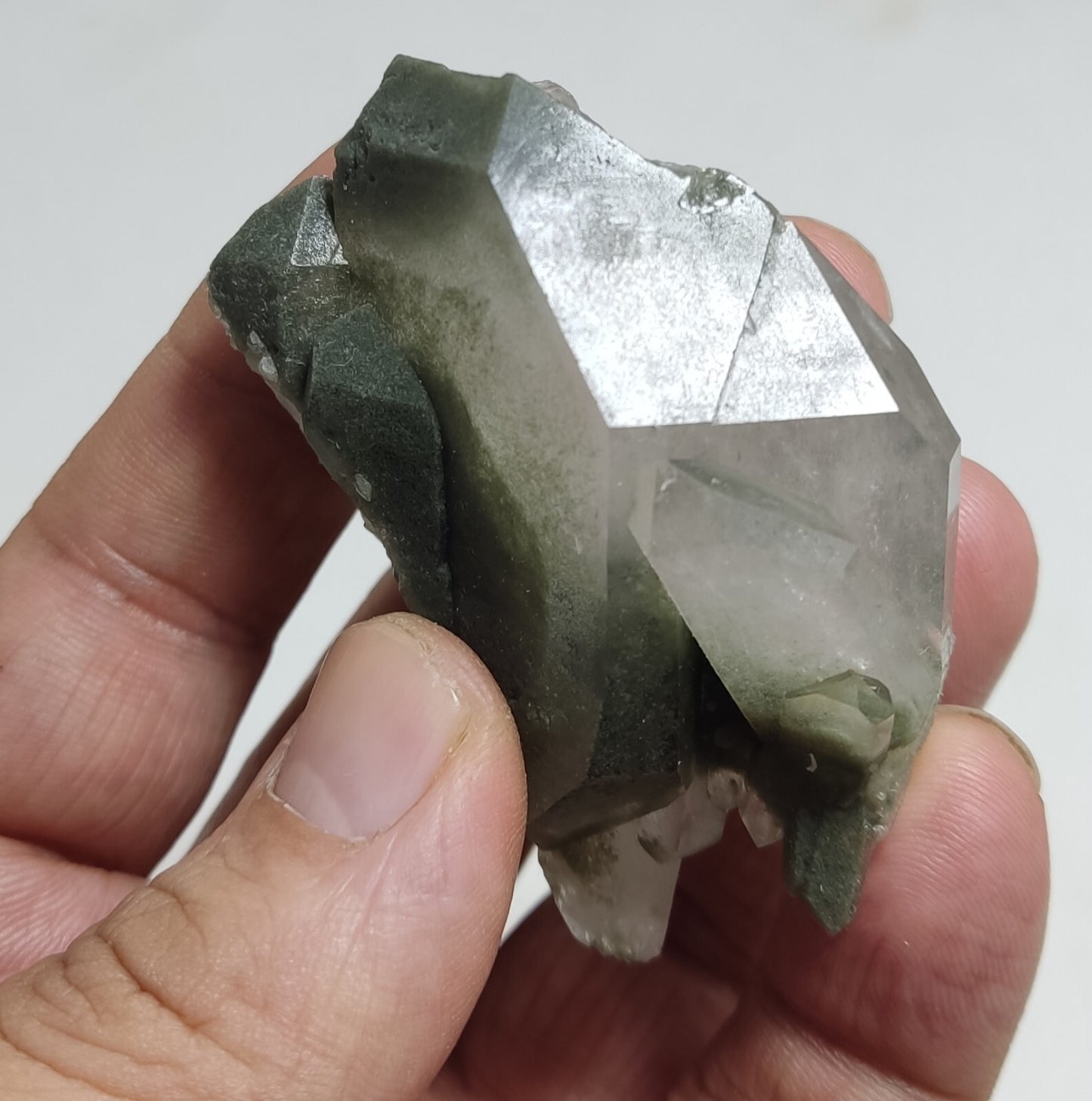 A very Aesthetic Natural beautifully terminated Chlorite Quartz crystal 88 grams