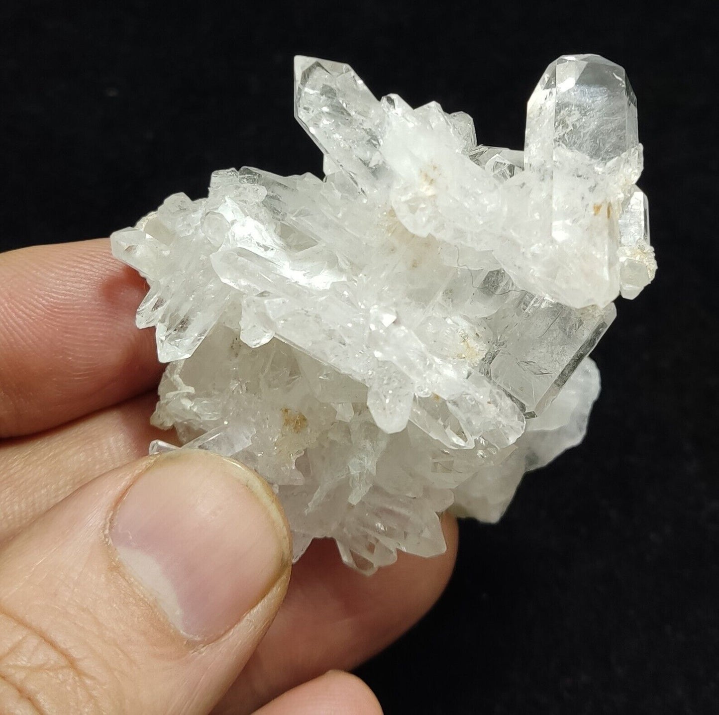 An Aesthetic Natural beautifully terminated Quartz cluster 52 grams