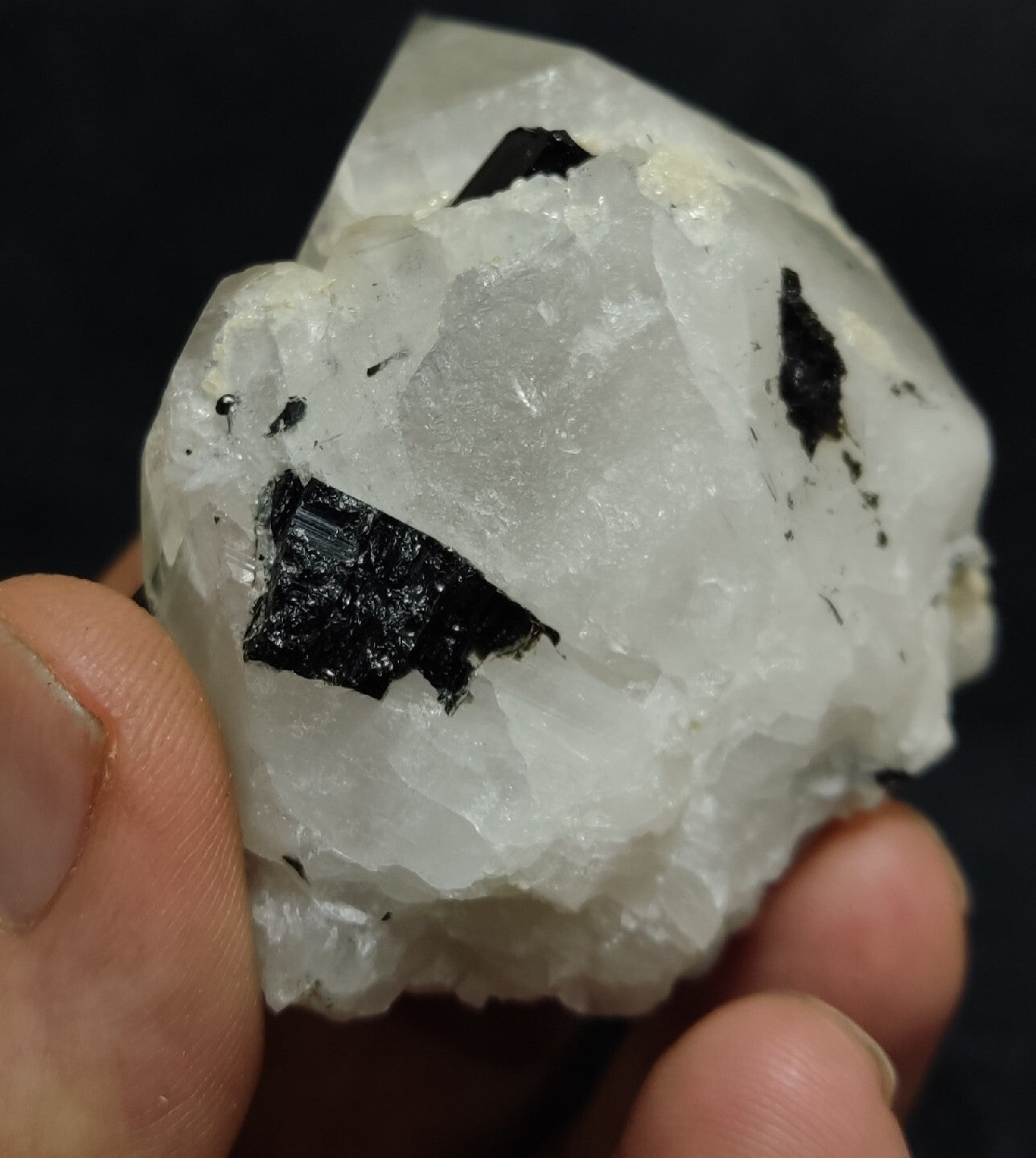 Natural quartz crystal with black tourmaline 129 grams