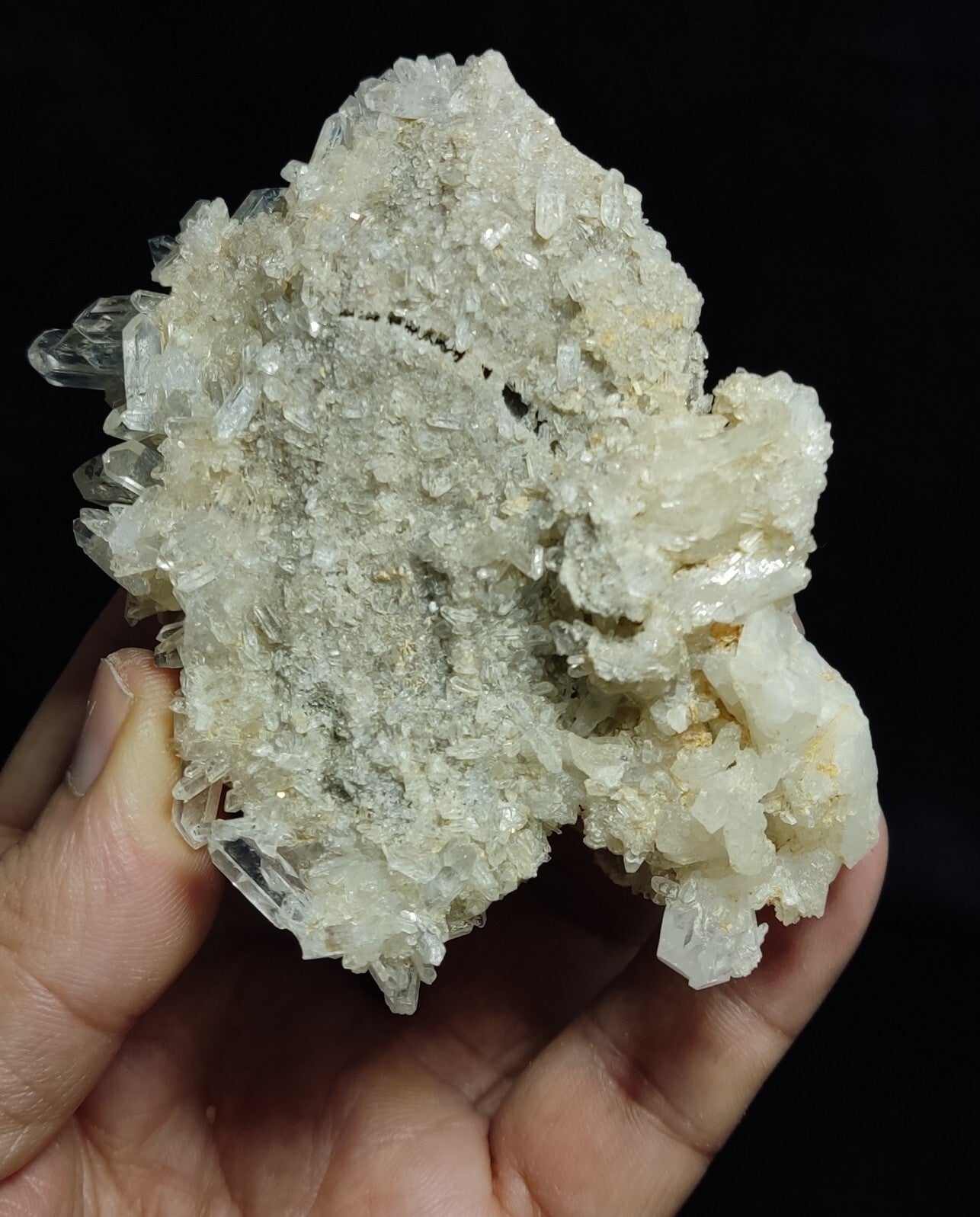 Very Aesthetic Quartz Crystal Cluster 207 grams