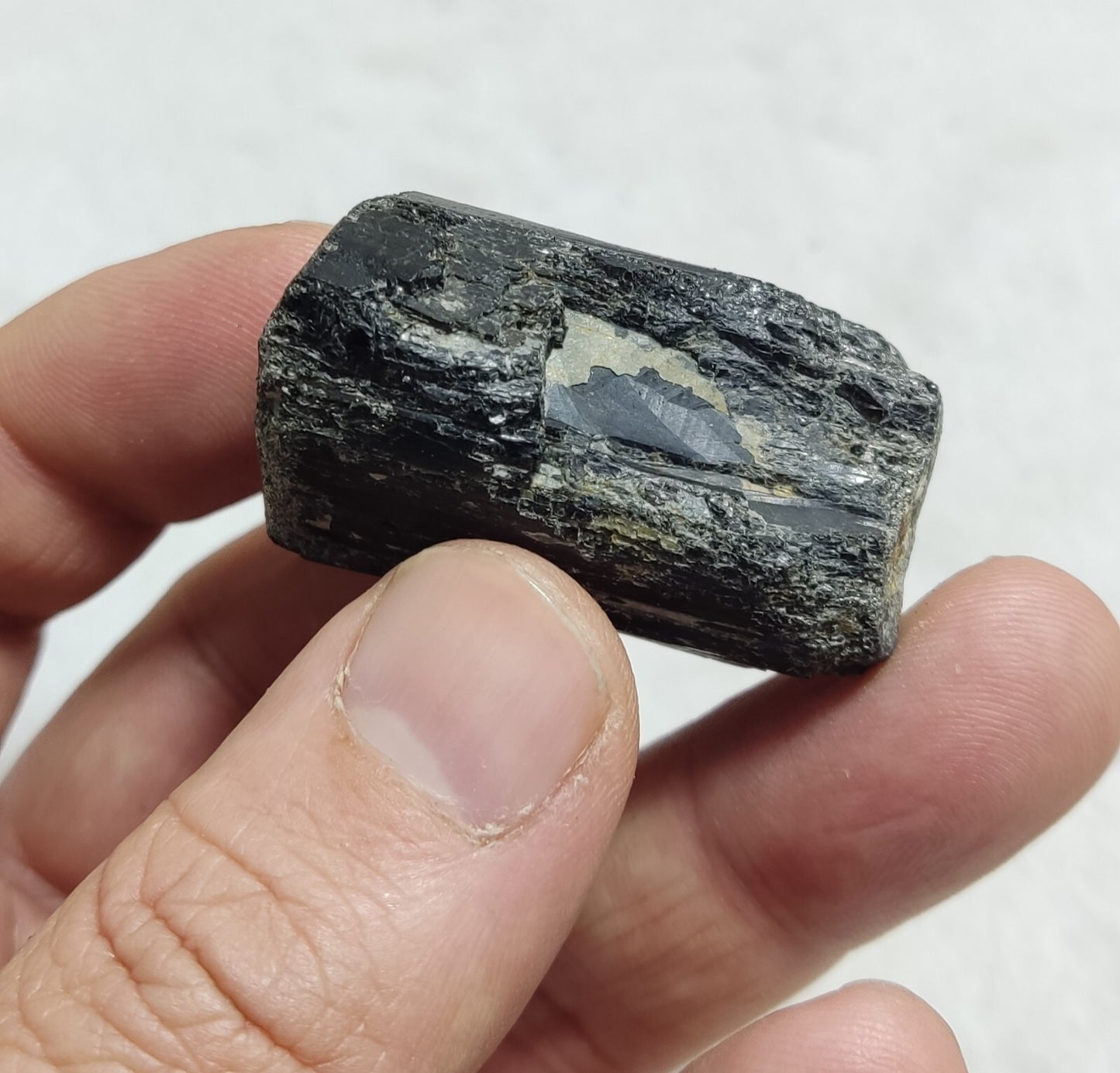 An amazing specimen of terminated black tourmaline 46 grams
