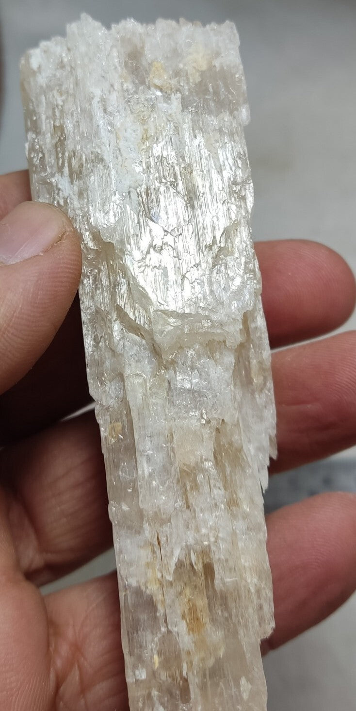 A very Aesthetic Natural elongated fully etched spodumene crystal 200 grams