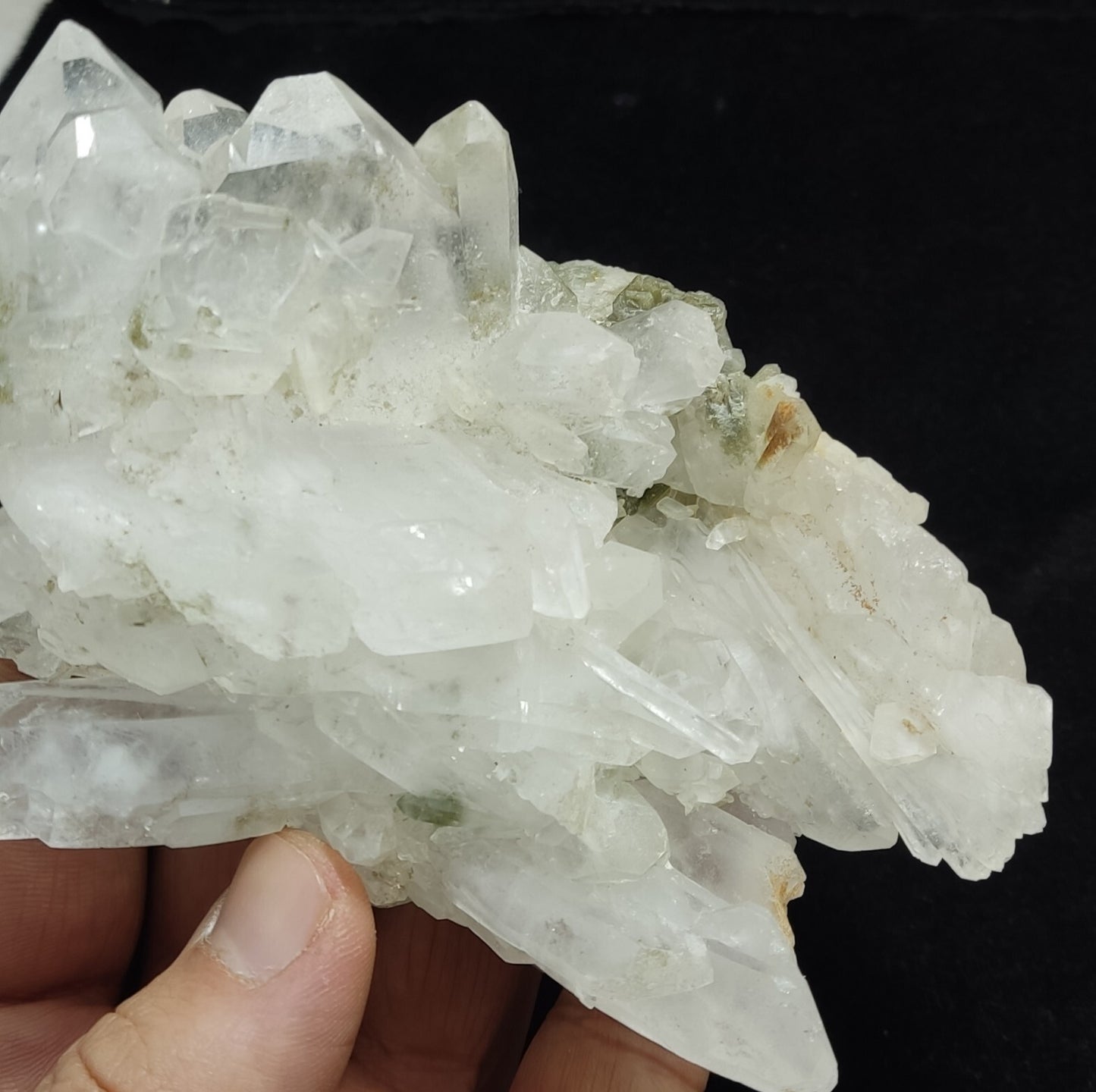An Aesthetic large terminated Quartz cluster with chlorite inclusions 495 grams