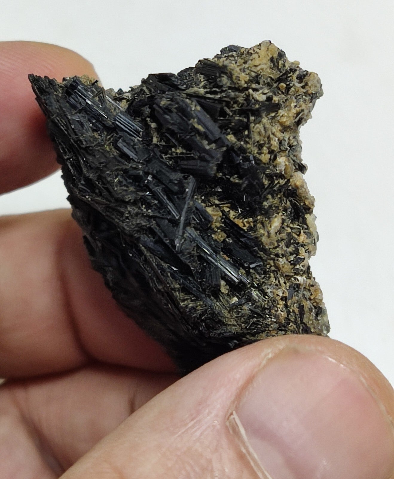 An aesthetic specimen of terminated aegirine crystals cluster 25 grams