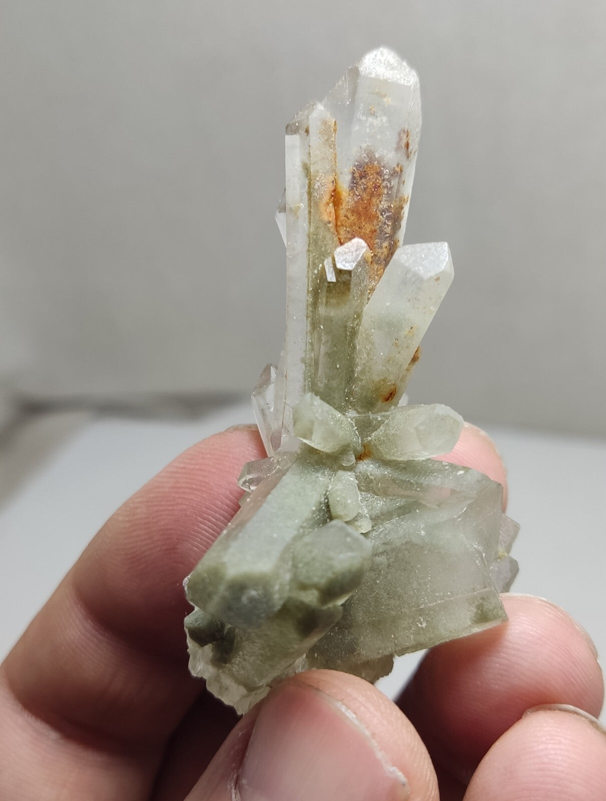 A very Aesthetic Natural beautifully terminated Chlorite Quartz cluster 29 grams