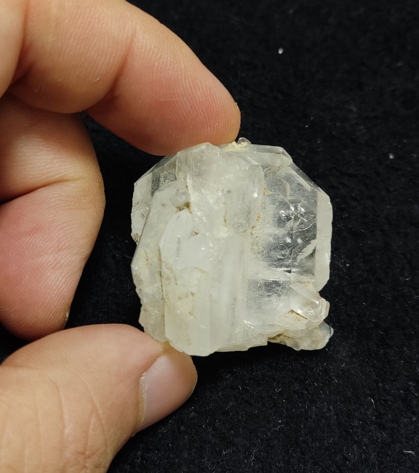 An Aesthetic specimen of faden quartz 34 grams