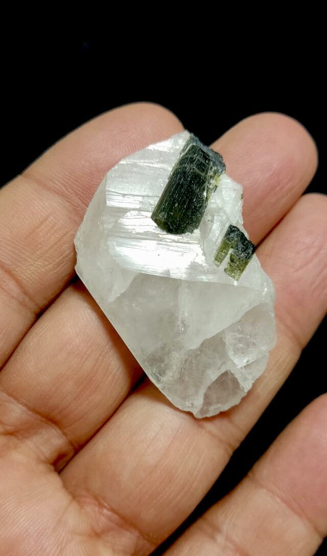 Natural Green Cap Tourmaline With Quartz 21 Grams.