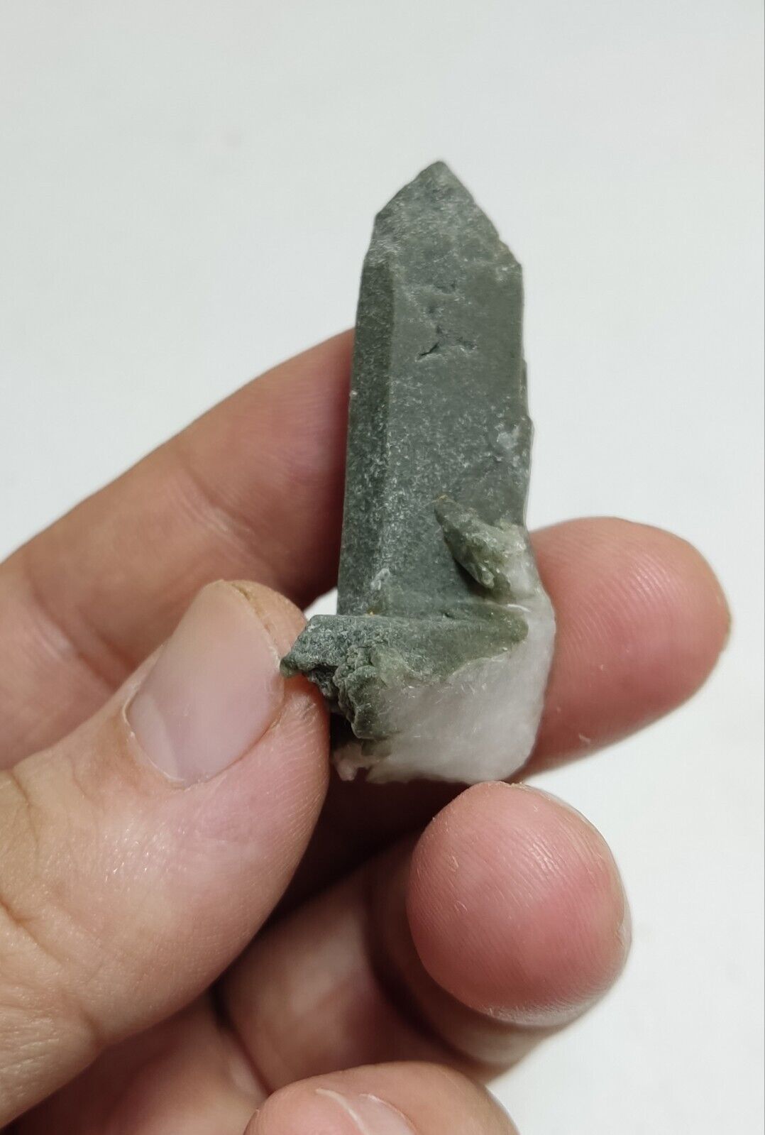 An Aesthetic Natural beautifully terminated Chlorite Quartz crystal 17 grams
