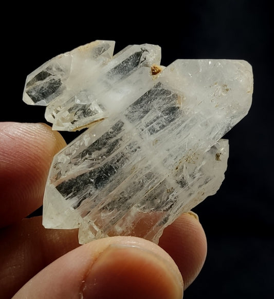 Small Aesthetic terminated Faden Quartz crystal 13 grams