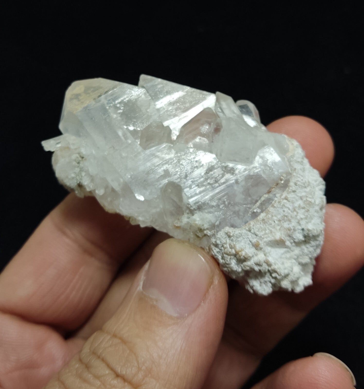 An Aesthetic terminated faden Quartz crystal specimen 53 grams