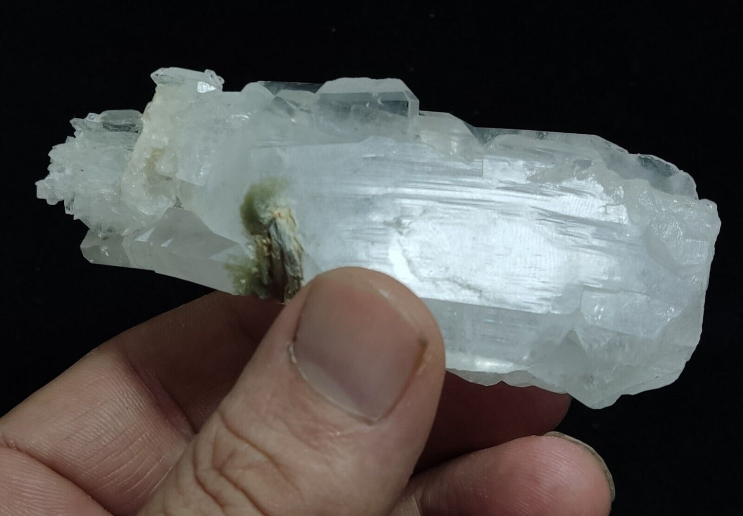 An Aesthetic Natural beautifully terminated faden Quartz specimen 120 grams