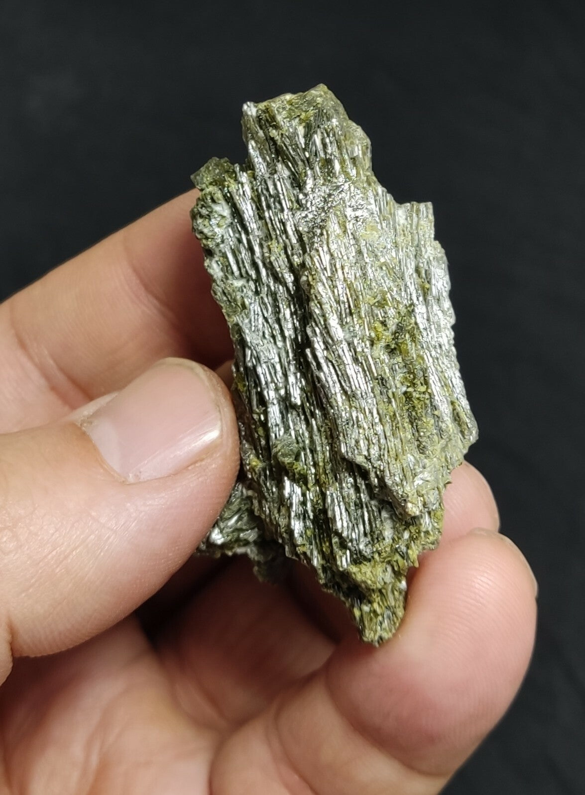 An aesthetic specimen of dark green color Epidote crystal spray 48 grams