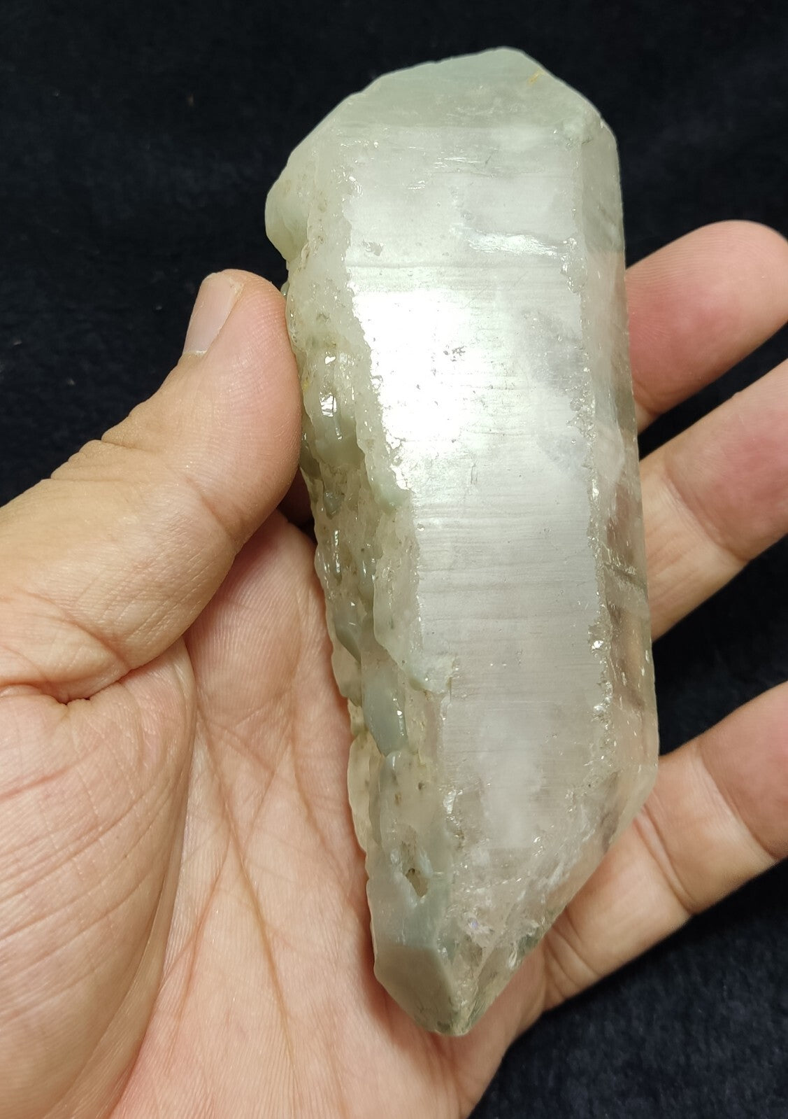 An Aesthetic terminated specimen of Quartz crystal 335 grams