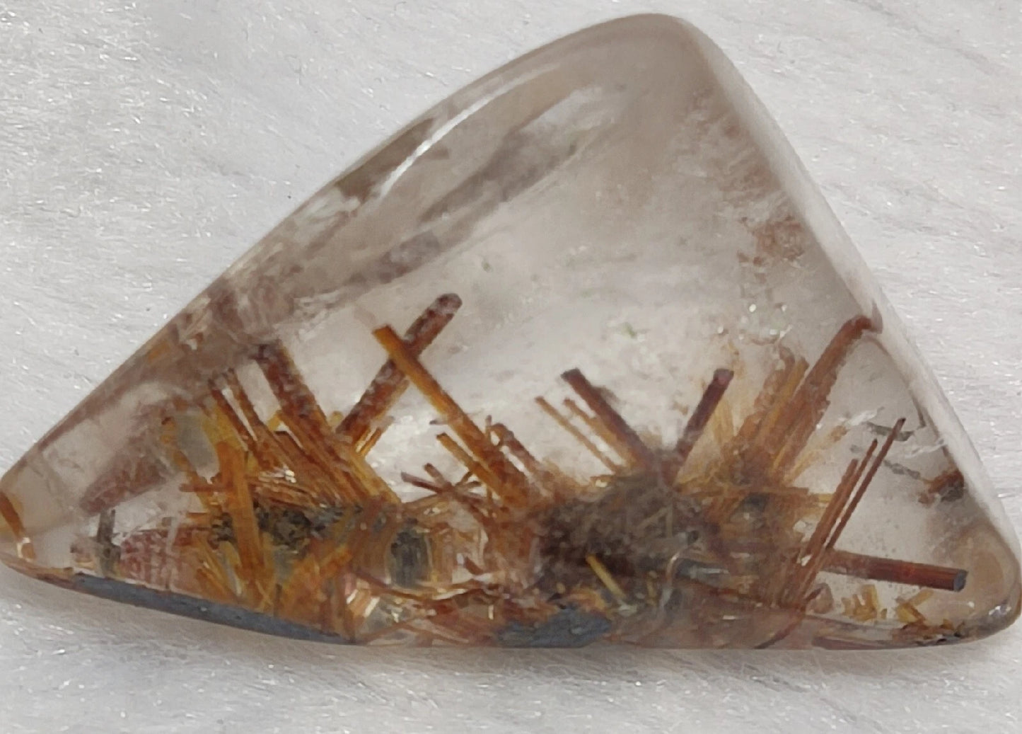 Rutiles quartz polished tumble 80 carats