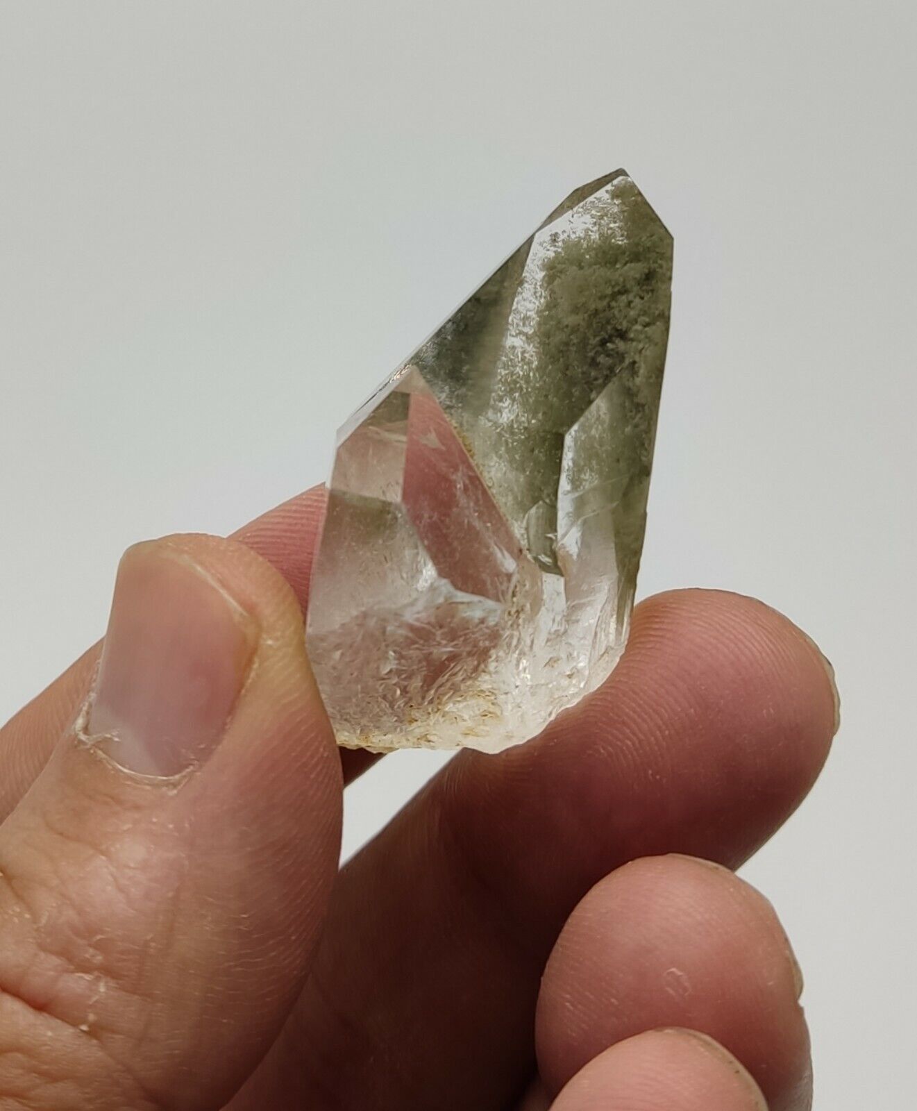 A very Aesthetic Natural beautifully terminated Chlorite Quartz crystal 22 grams