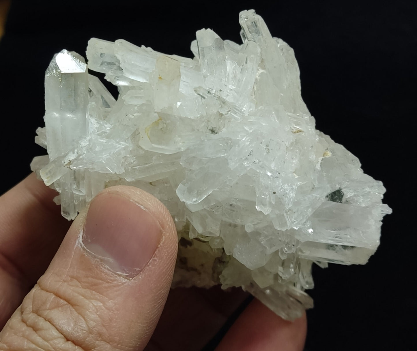 An Aesthetic terminated Quartz cluster 174 grams