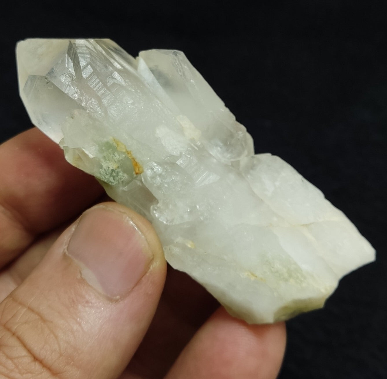 Chlorite quartz terminated crystal specimen 48 grams