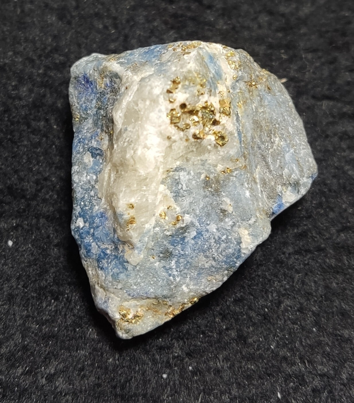 An Aesthetic specimen of fluorescent lazurite on matrix with pyrite 44 grams