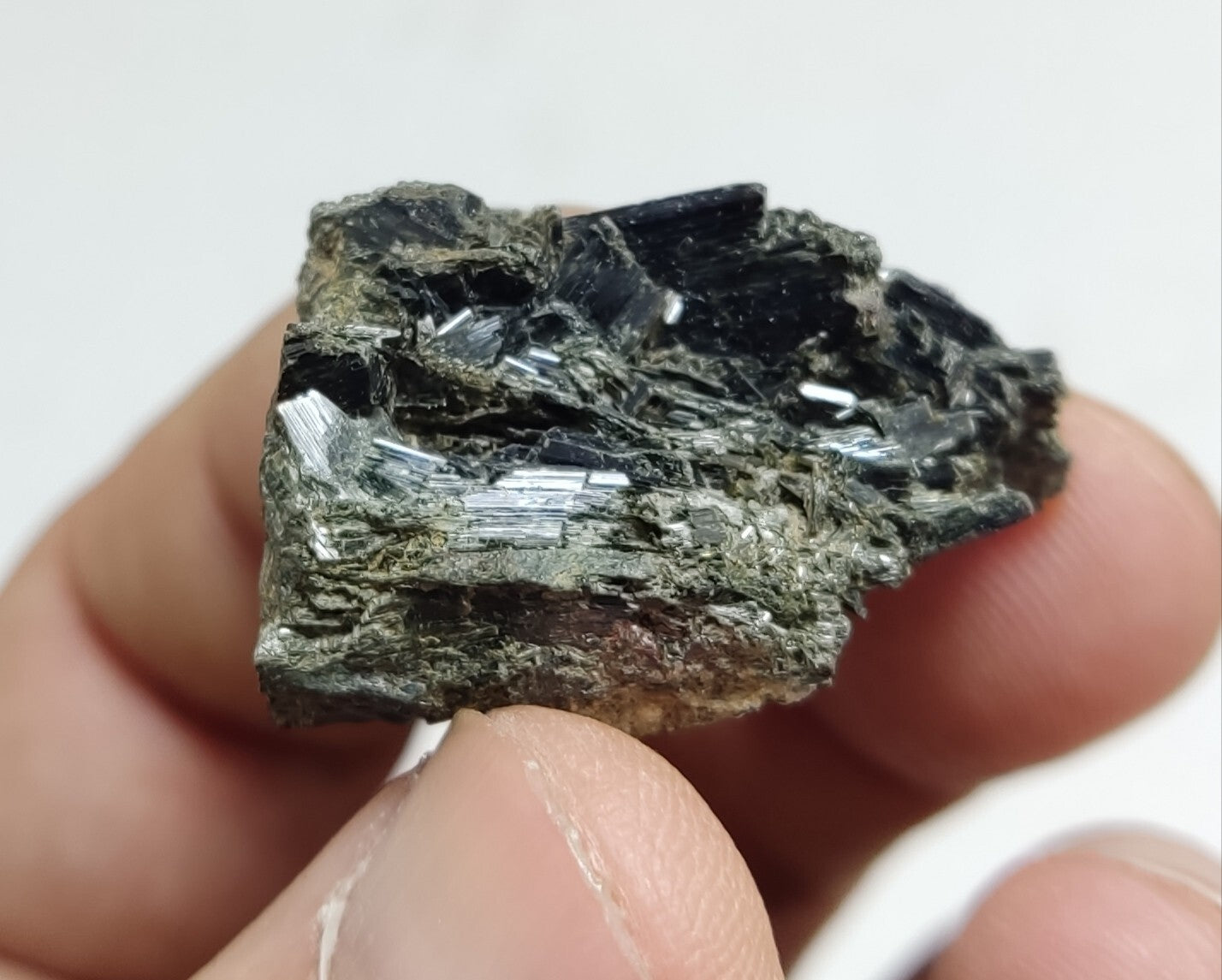 An aesthetic specimen of terminated aegirine crystal cluster 12 grams