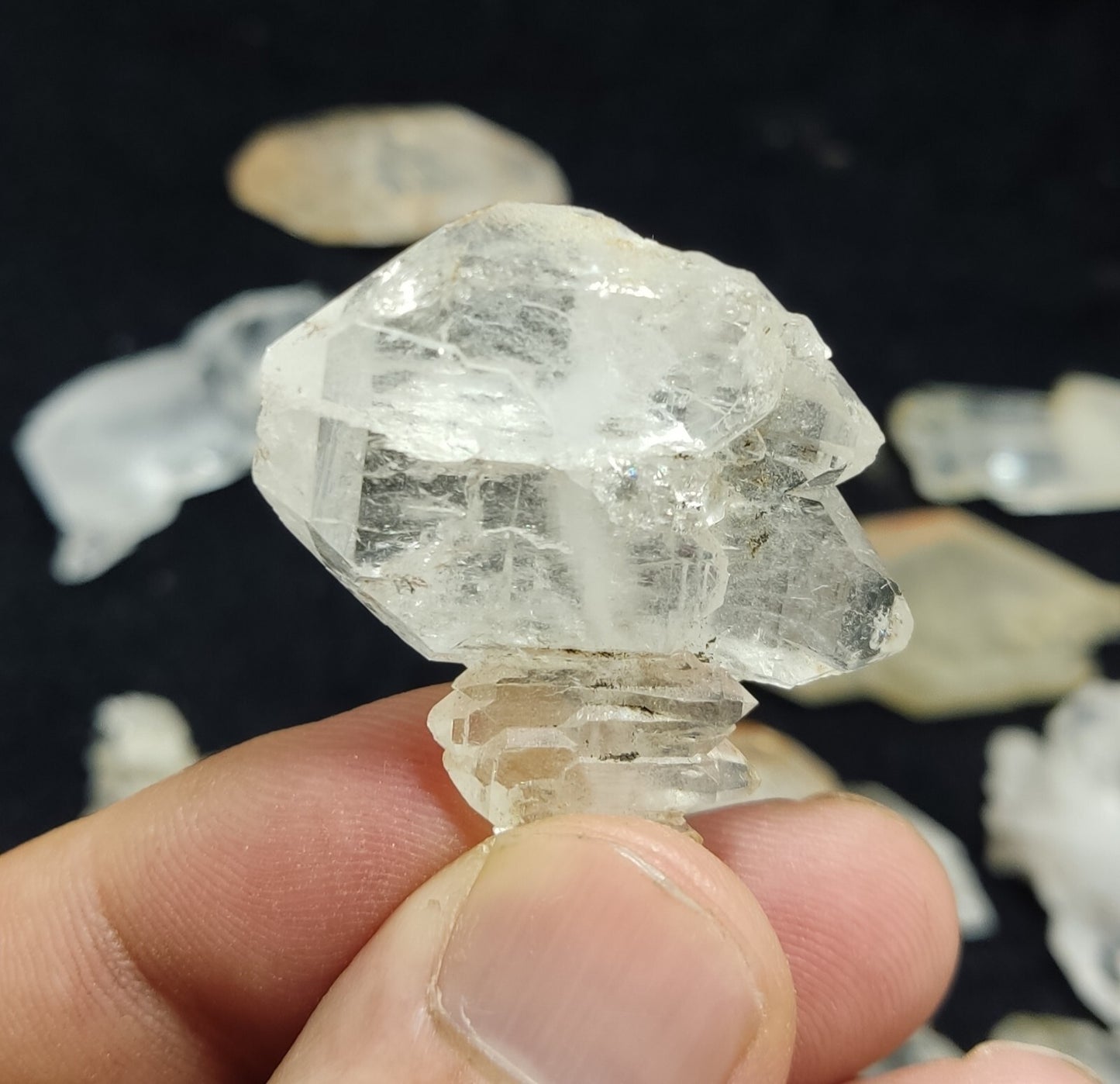 13 Faden/chlorite quartz Crystals