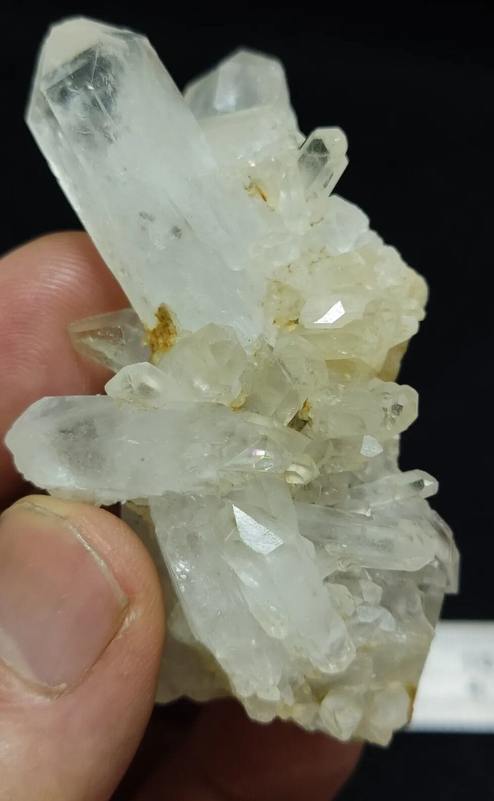 Natural quartz crystal cluster specimen 66 grams