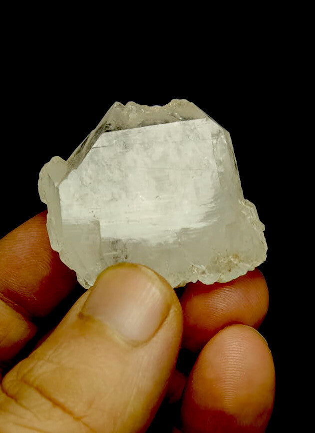 Feden Quartz Crystal 33 Grams