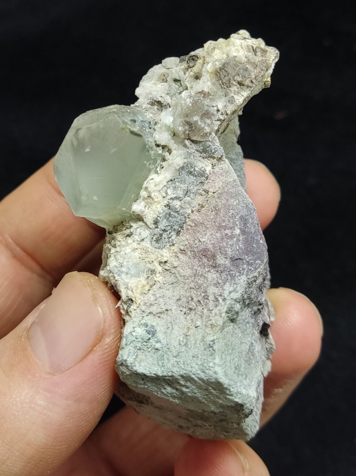 An Aesthetic specimen of quartz on matrix having light green inclusion 107 grams
