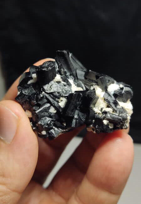 Black tourmaline cluster 38g, 5x3x2cm