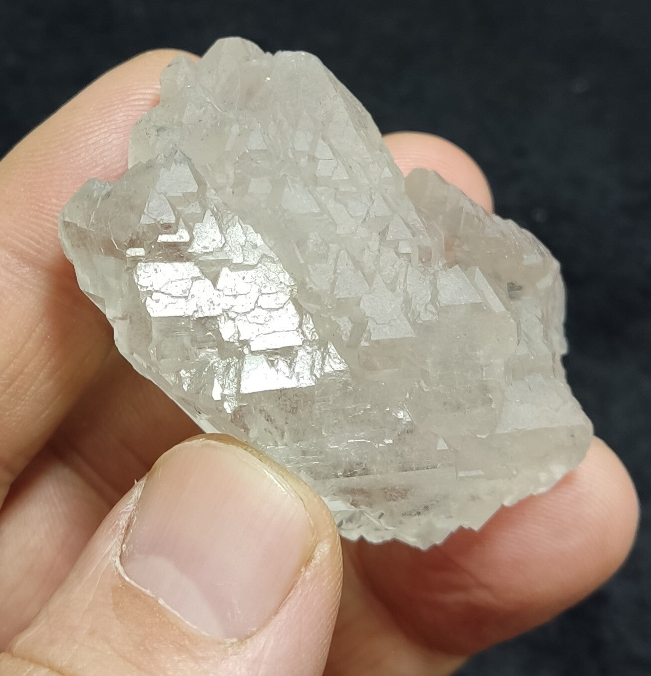 A very Aesthetic Natural terminated gwindel like Quartz crystal 51 grams