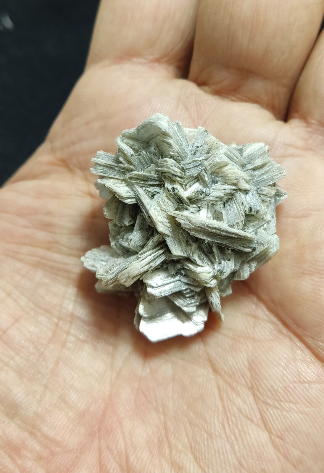An Aesthetic specimen of muscovite cluster 25 grams