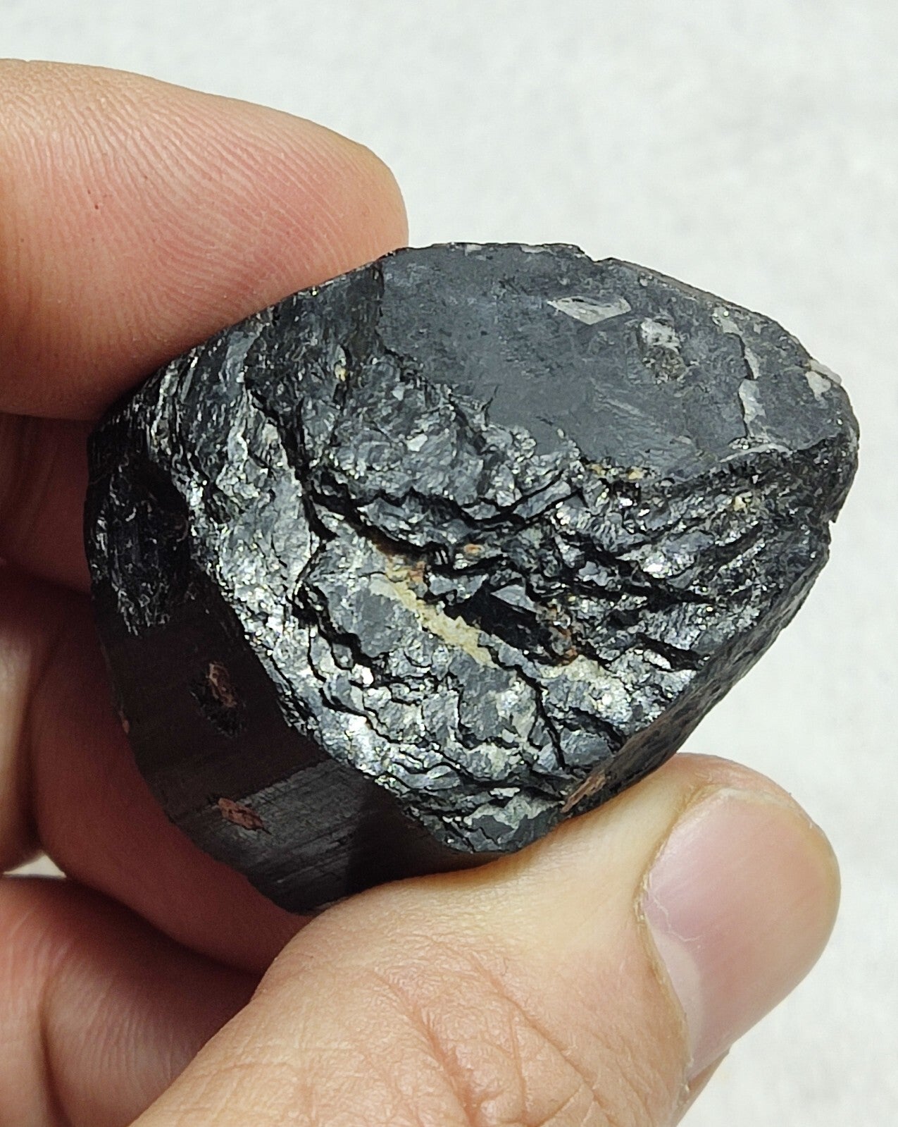 An amazing specimen of terminated black tourmaline 62 grams