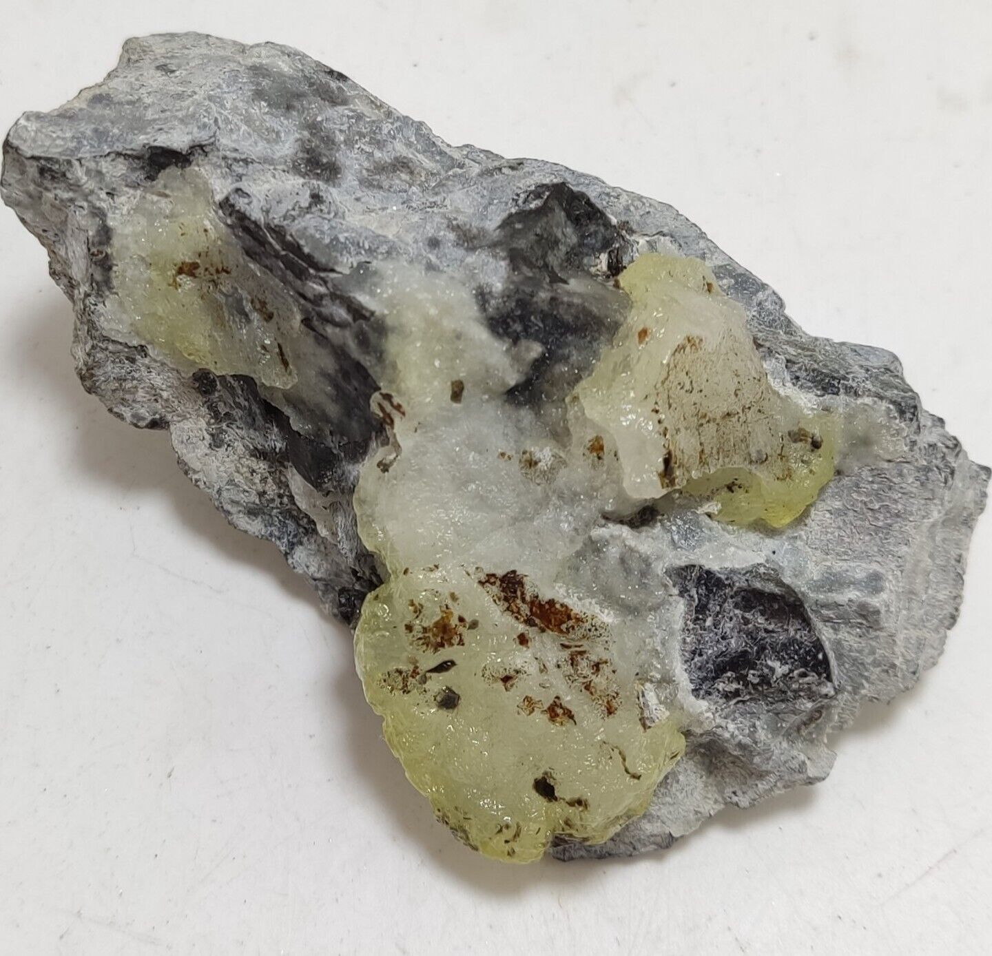 An Aesthetic Natural specimen of brucite with chromite 167 grams