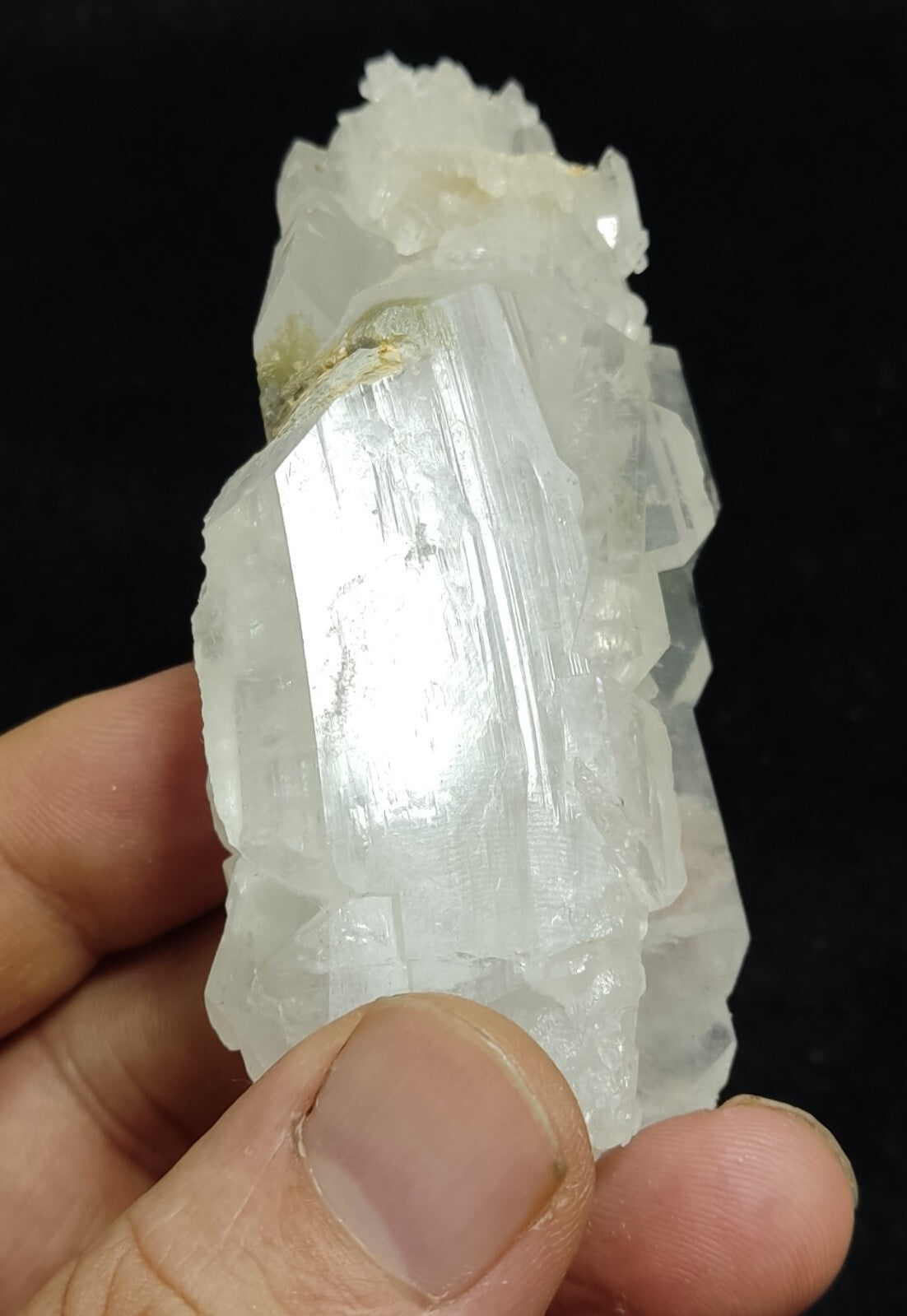 An Aesthetic Natural beautifully terminated faden Quartz specimen 120 grams