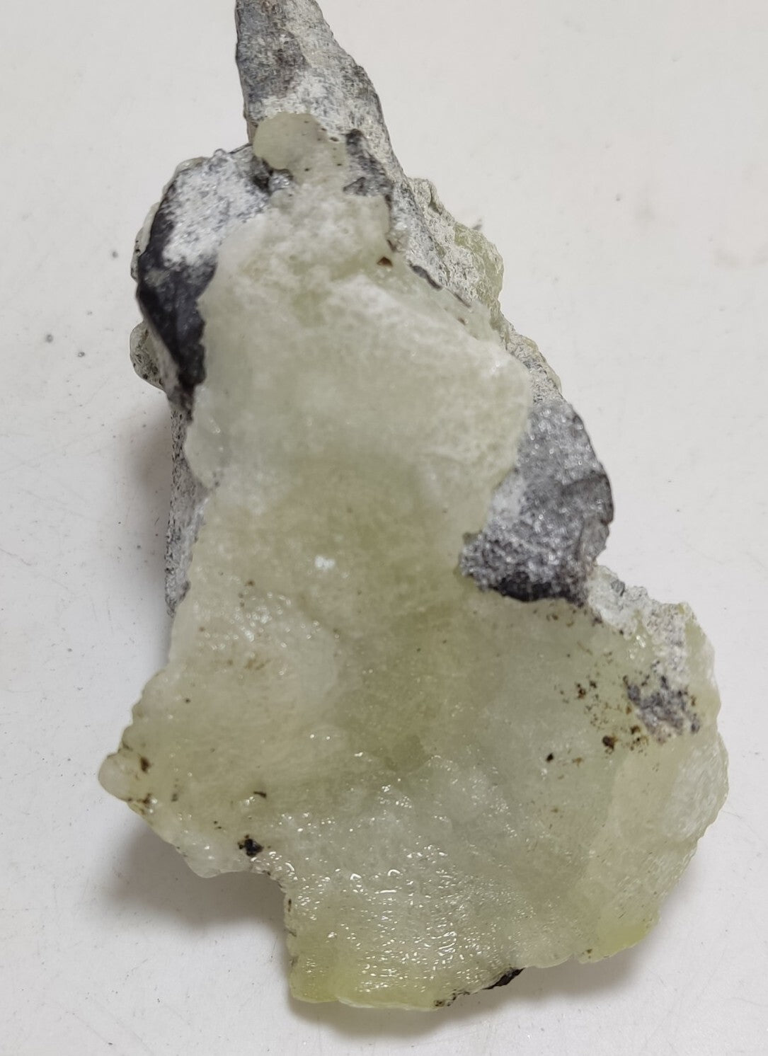 An Aesthetic Natural specimen of brucite with chromite 148 grams