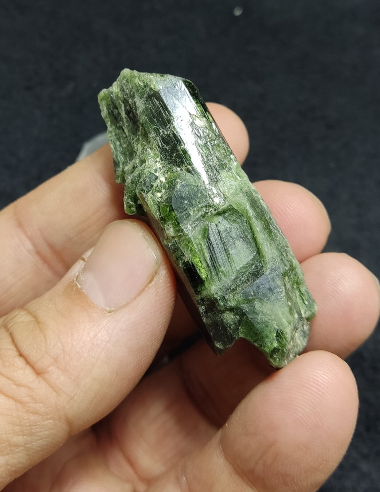 An amazing specimen of diopside crystal 45 grams