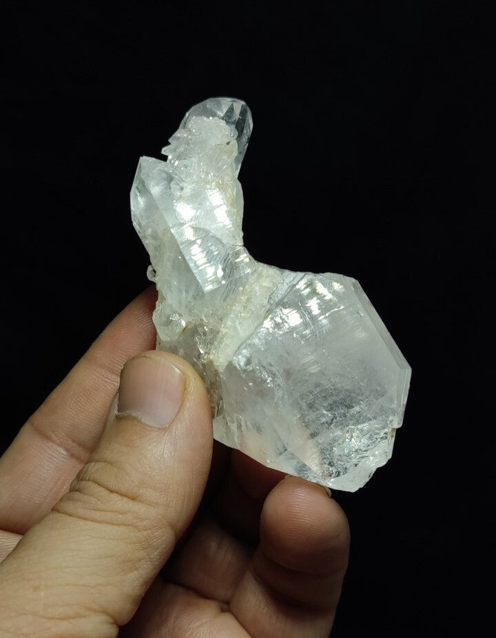 Natural terminated Faden Quartz Specimen 88 grams