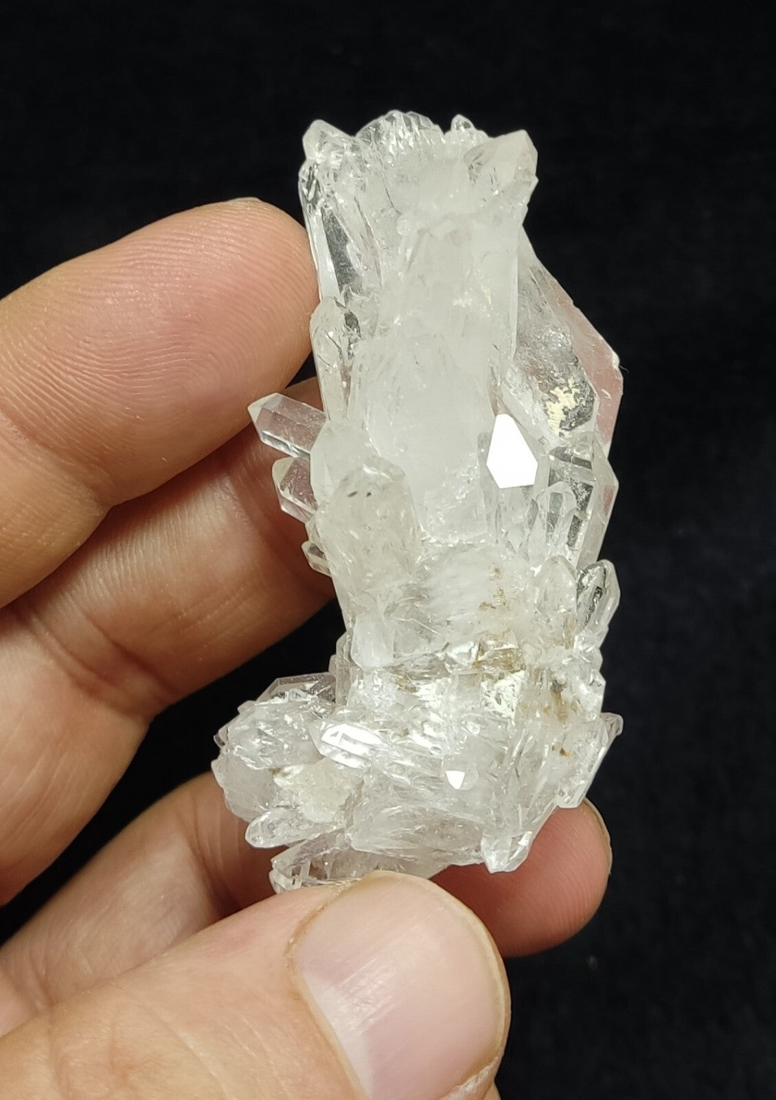An Aesthetic Natural beautifully terminated Clear Quartz specimen 40 grams