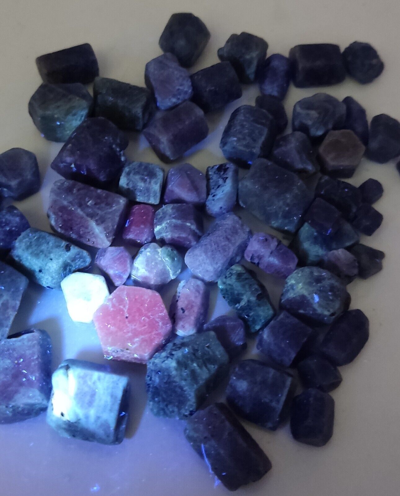 125 grams sapphire crystals